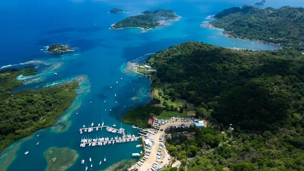 Isla Puercos y Finca Yunque en Portobelo — imagen 7