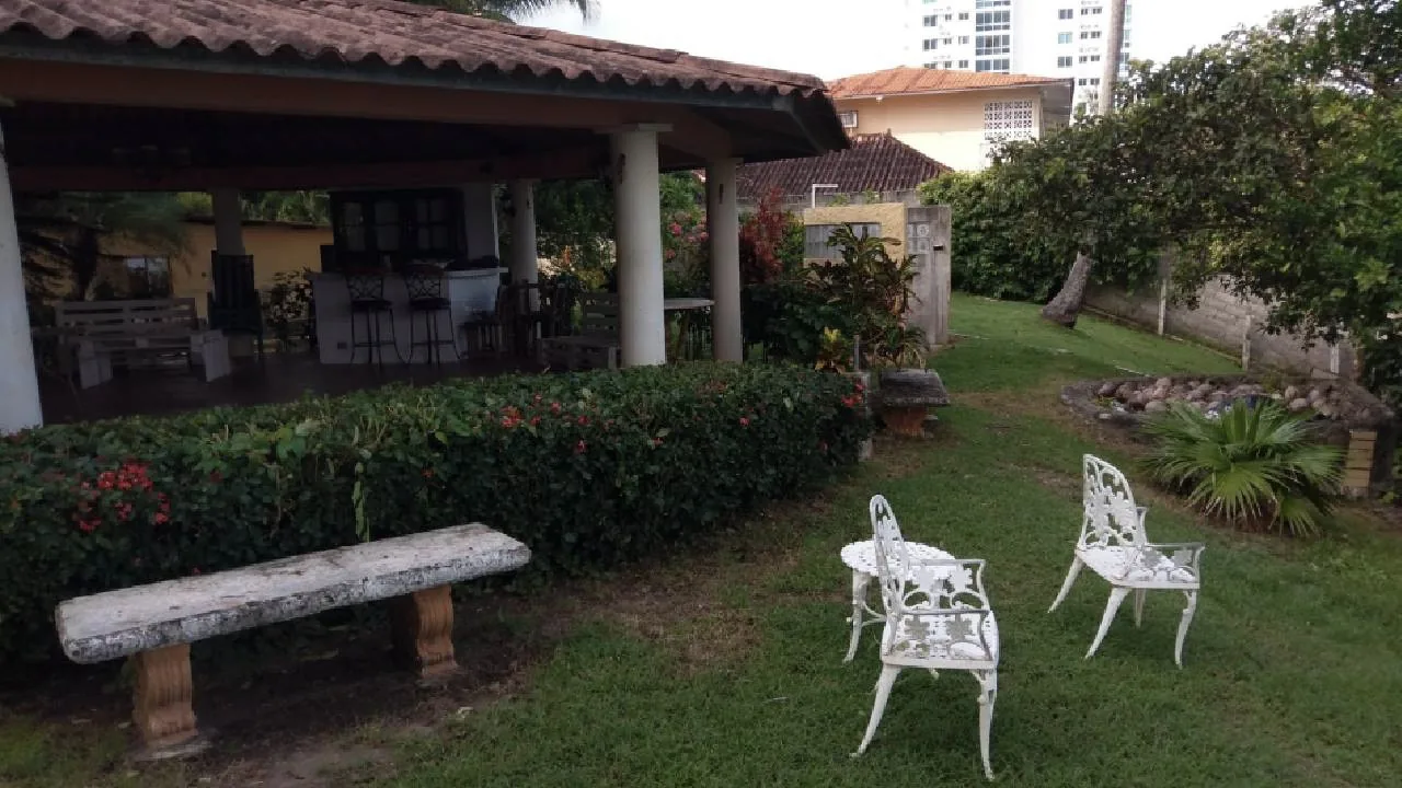 Propiedad exclusiva frente al mar en Playa Corona con 3000 m2 — imagen 4: propiedad exclusiva frente al mar en playa corona4
